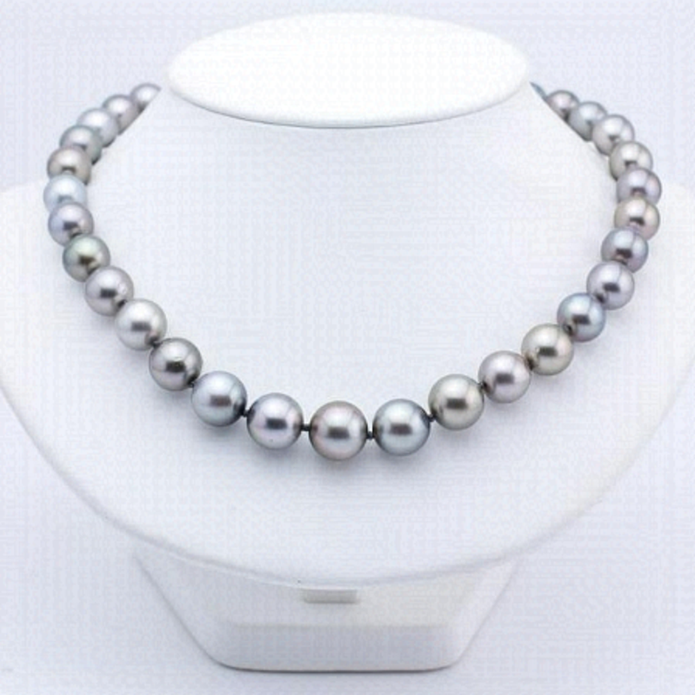 Host PICK NWT Large Glass Pearl choker necklace